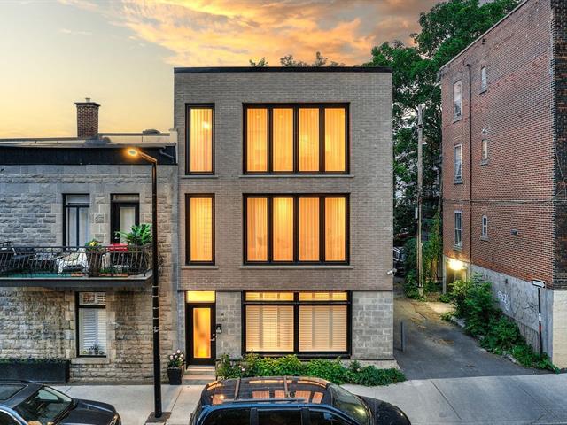 4756 Rue St-André|Montréal (Le Plateau-Mont-Royal), Quebec H2J3A1