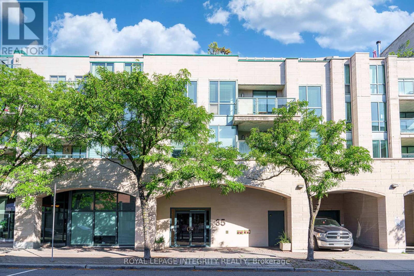 217 - 35 MURRAY STREET|Ottawa, Ontario K1N9M5