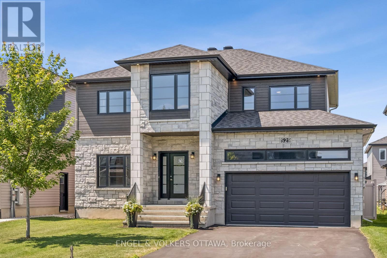 Property image for 529 LUCENT STREET|Russell, Ontario K4R0G3
