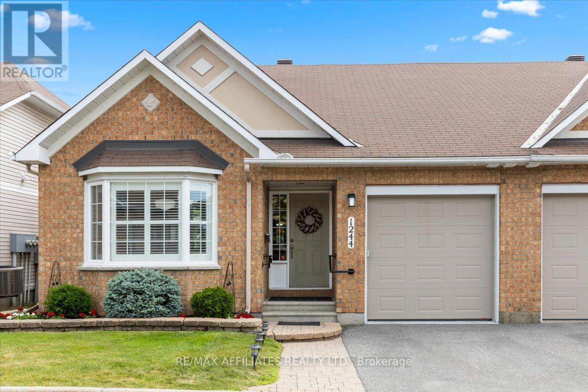 Property image for - - 1244 FOXBOROUGH PRIVATE E|Ottawa, Ontario K1J1E2