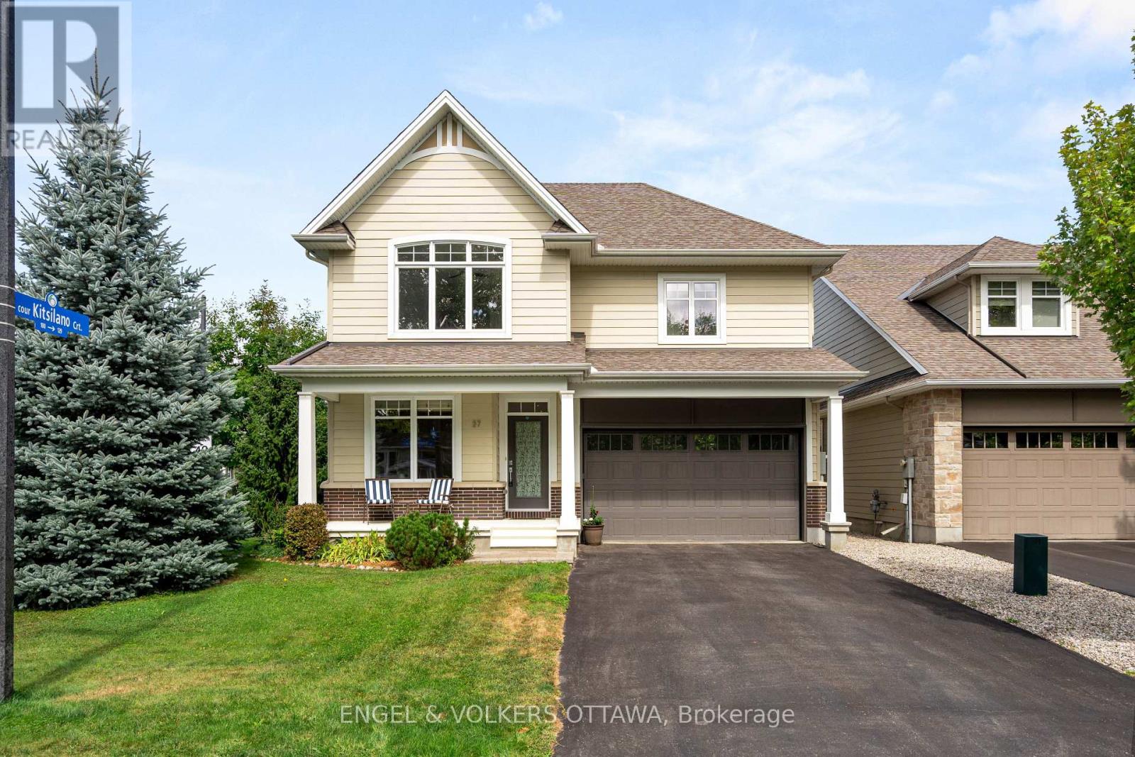 Property image for 27 ESQUIMAULT AVENUE|Ottawa, Ontario K2H6Z4