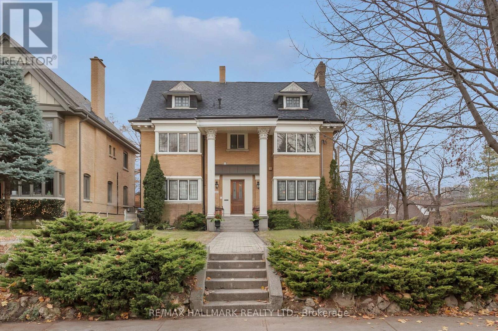 Property image for 60 INDIAN GROVE|Toronto (High Park-Swansea), Ontario M6R2Y3