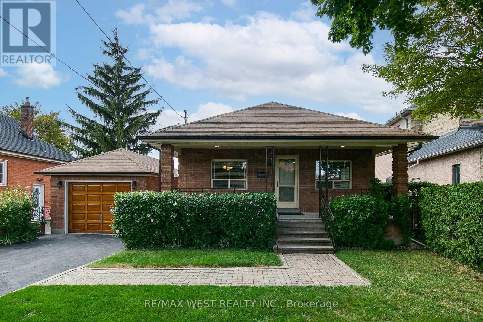 Property image for 50 LARCHMERE AVENUE|Toronto (Humber Summit), Ontario M9L2N3