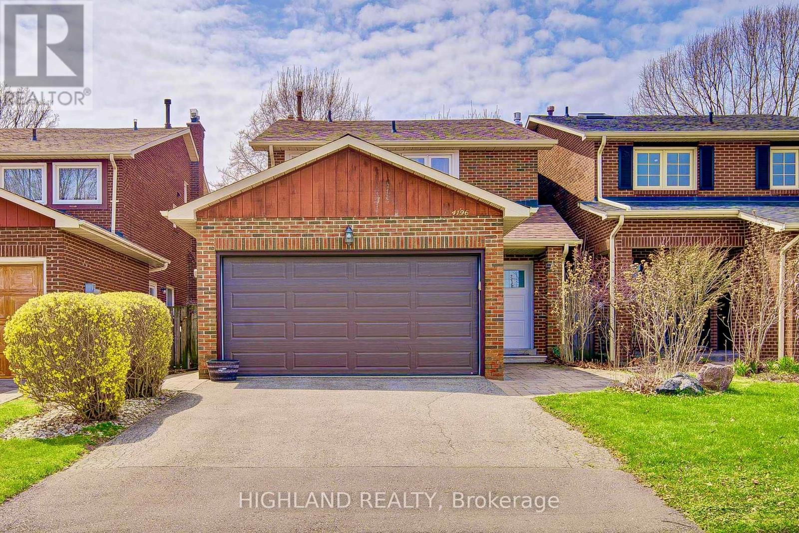 Property image for 4196 TREETOP CRESCENT|Mississauga (Erin Mills), Ontario L5L2L9