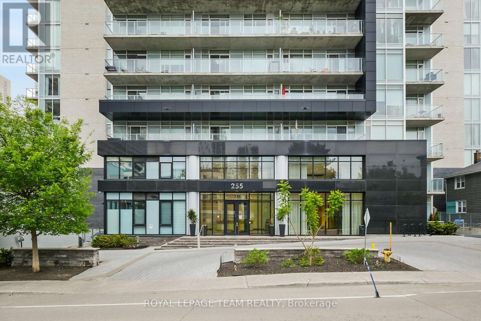 Property image for 909 - 255 BAY STREET|Ottawa, Ontario K1R0C5