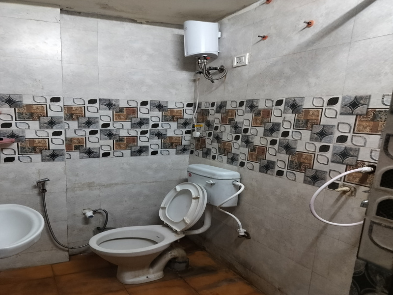 Additional image 3 of Sector 70, Noida