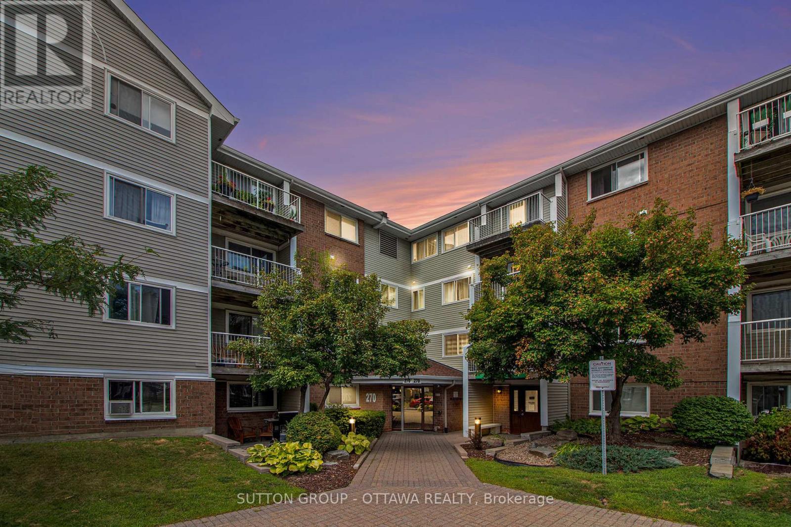 314 - 270 BRITTANY DRIVE|Ottawa, Ontario K1K4M3