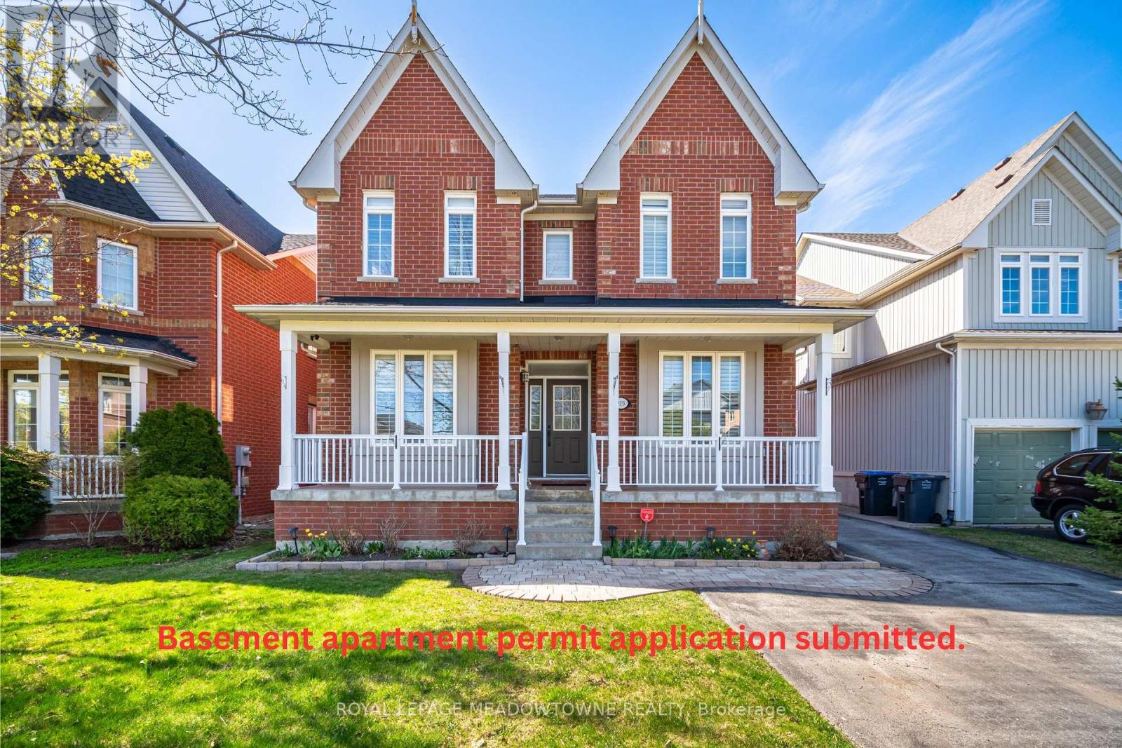 915 GASLIGHT WAY|Mississauga (Meadowvale Village), Ontario L5W1A2