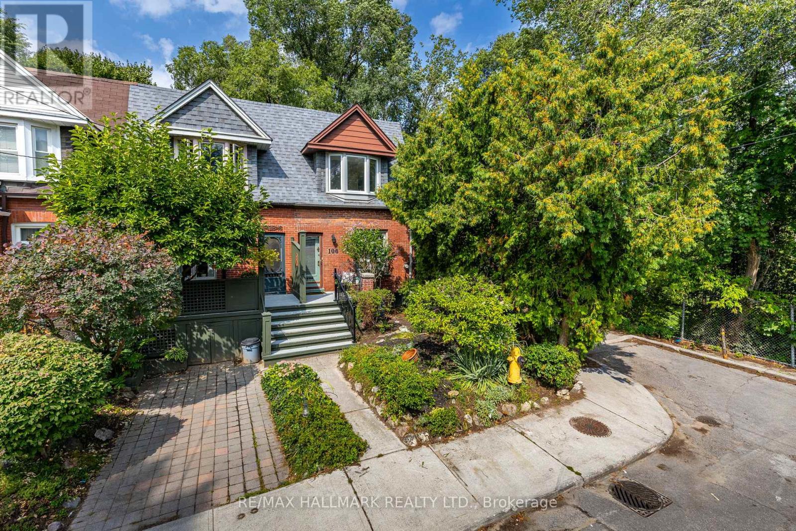 Property image for 106 FRIZZELL AVENUE|Toronto (Blake-Jones), Ontario M4J1E3