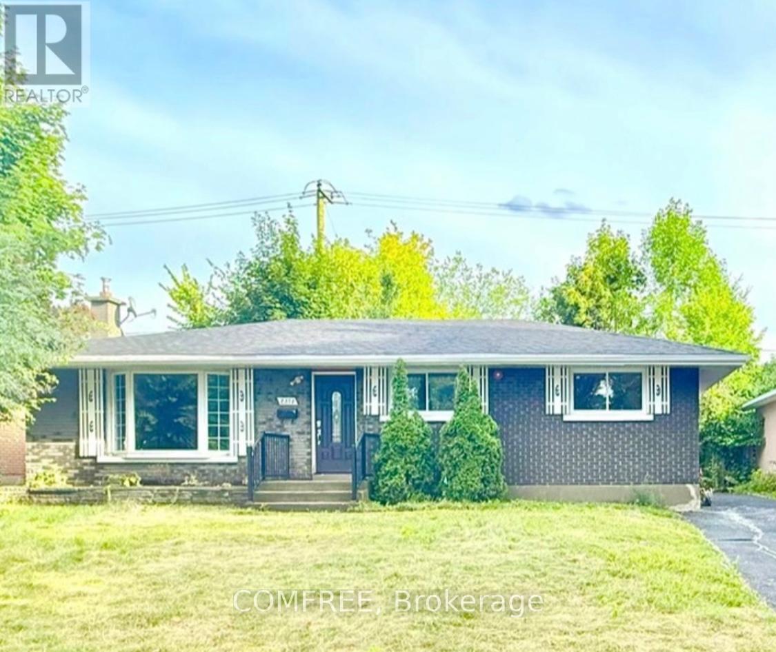 2372 RILEY AVENUE|Ottawa, Ontario K2C1J9