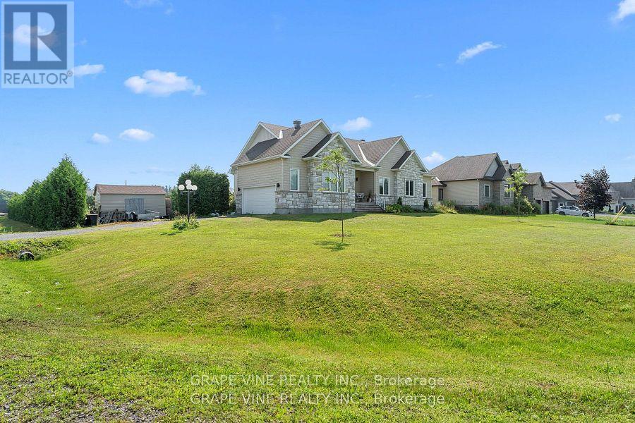 5607 MAKLYNNE WAY|Ottawa, Ontario K0A3H0