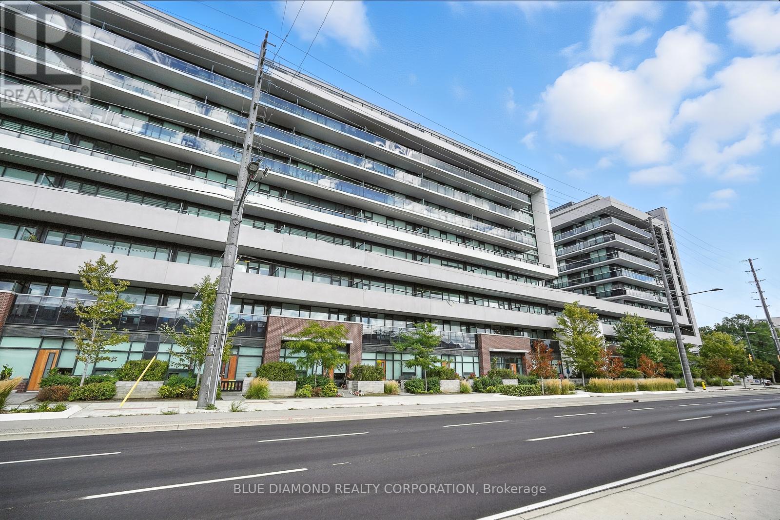 Property image for 612 - 4800 HIGHWAY 7 ROAD|Vaughan (East Woodbridge), Ontario L4L1H8