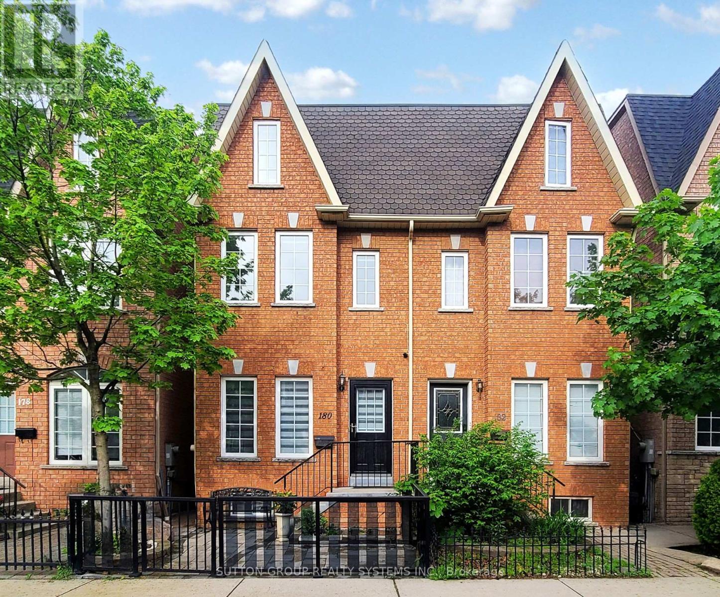 Property image for 180 RANKIN CRESCENT|Toronto (Dovercourt-Wallace Emerson-Junction), Ontario M6P4H9
