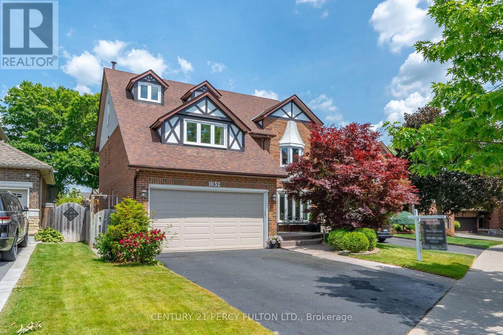 Property image for 1032 RAMBLEBERRY AVENUE|Pickering (Liverpool), Ontario L1V5X6