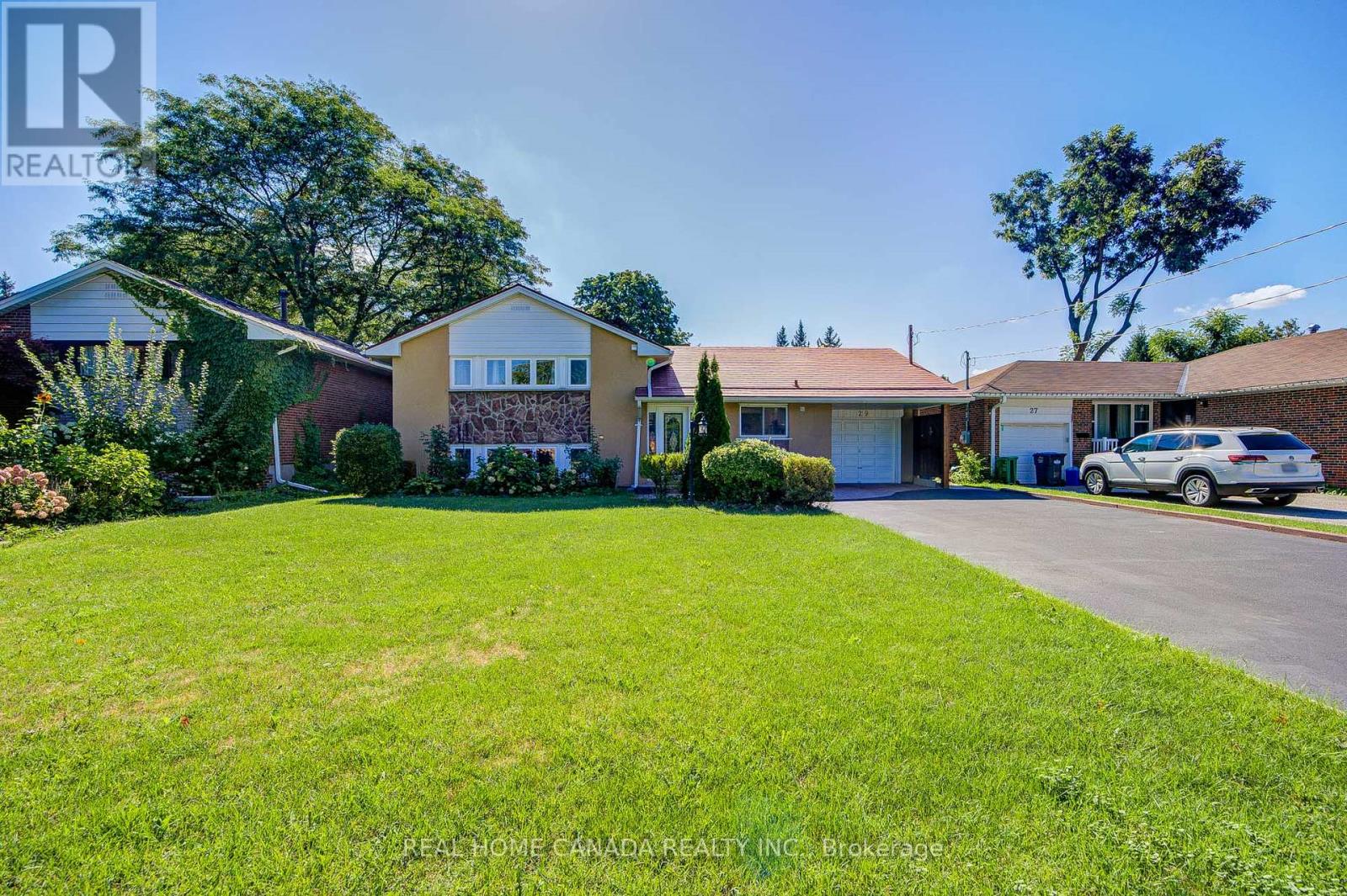 Property image for 29 ELLESBORO DRIVE|Mississauga (Streetsville), Ontario L5N1C3