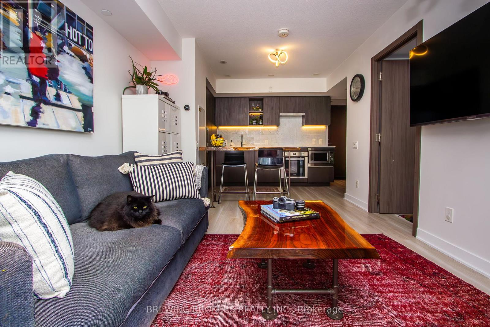 Property image for 1503 - 17 BATHURST STREET|Toronto (Waterfront Communities), Ontario M5V0N1