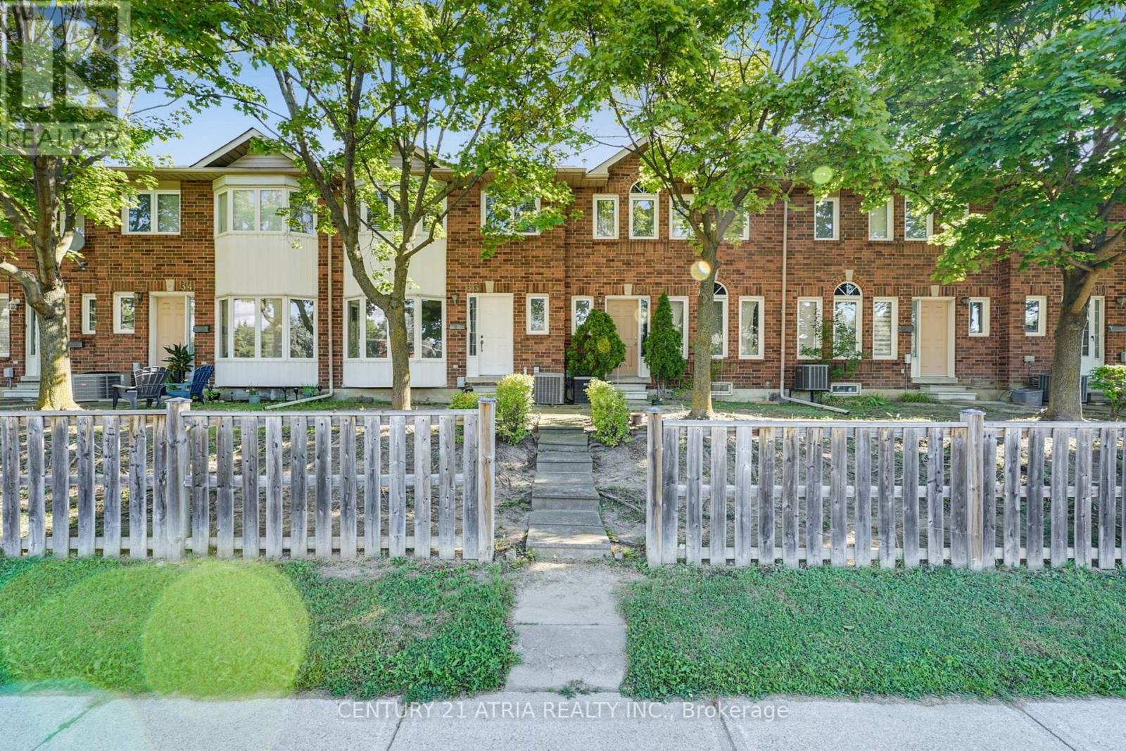 33 - 1485 TORRINGTON DRIVE|Mississauga (East Credit), Ontario L5V1Y3