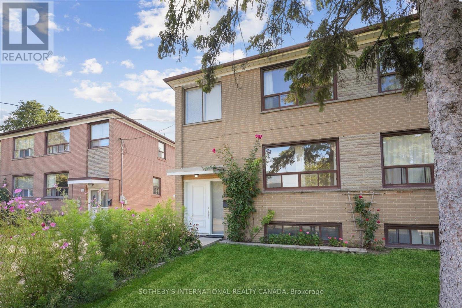 Property image for 14 BURRARD ROAD|Toronto (Elms-Old Rexdale), Ontario M9W3S9