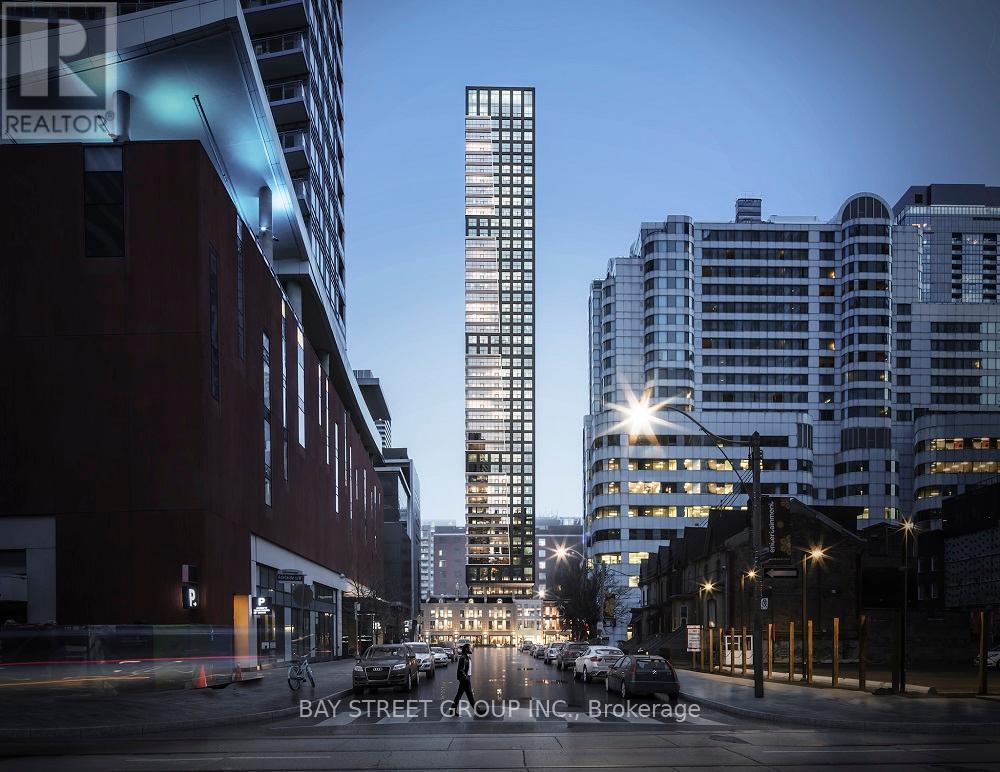 Property image for 702 - 327 KING STREET W|Toronto (Waterfront Communities), Ontario M5V0W7