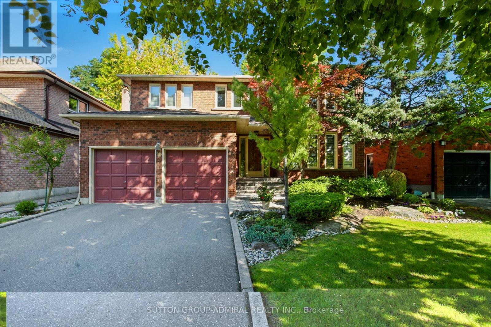 Property image for 12 GLENDALE ROAD|Markham (Thornlea), Ontario L3T6X7