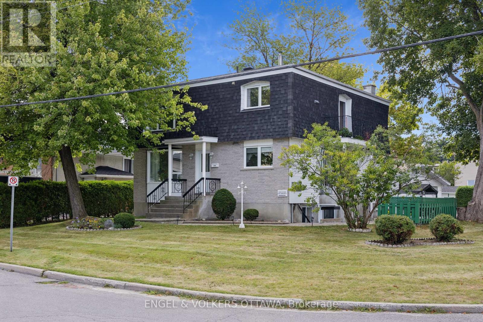 Property image for 1318 ST JEAN STREET|Ottawa, Ontario K1C1N8