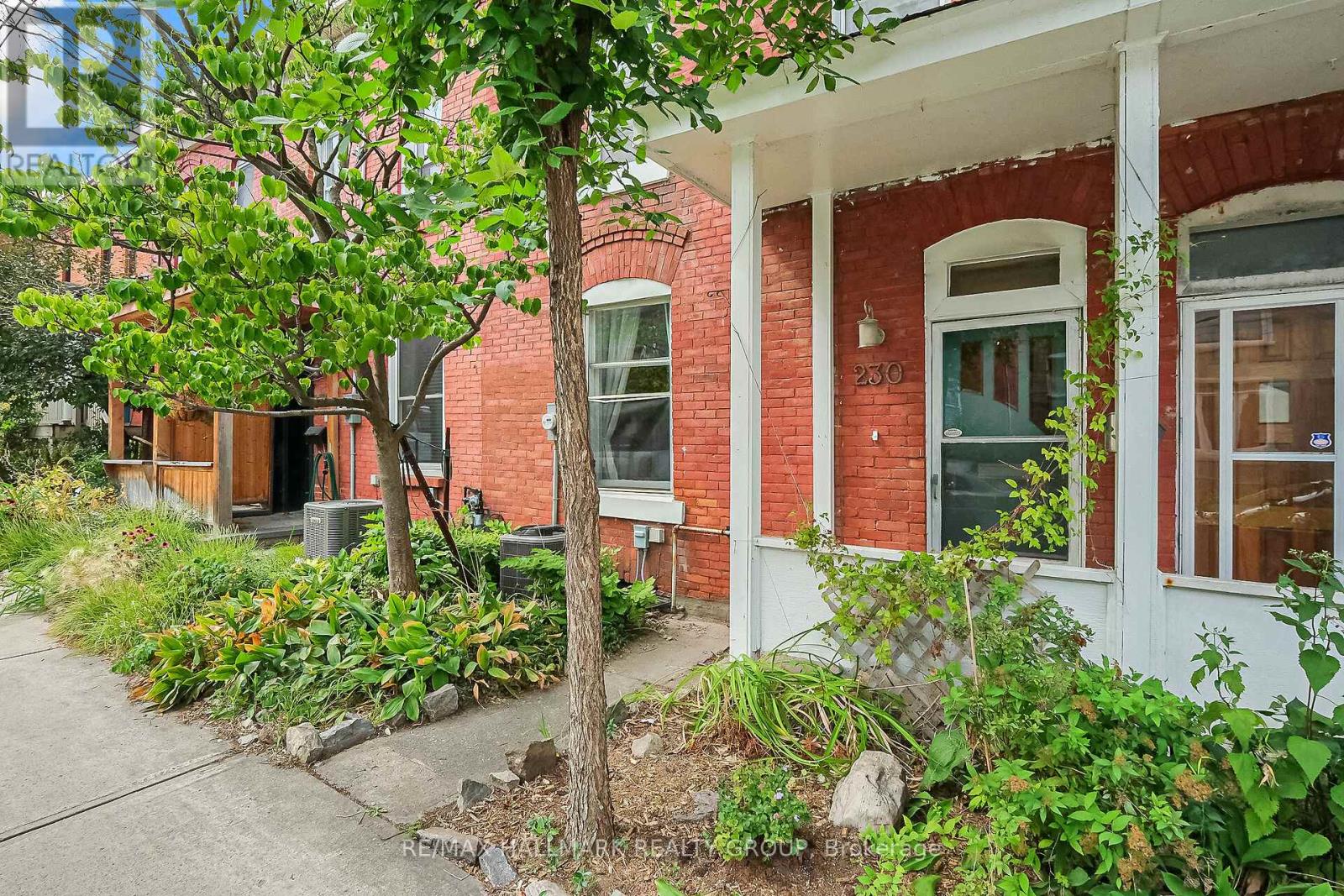 Property image for 230 BOOTH STREET|Ottawa, Ontario K1R7J6