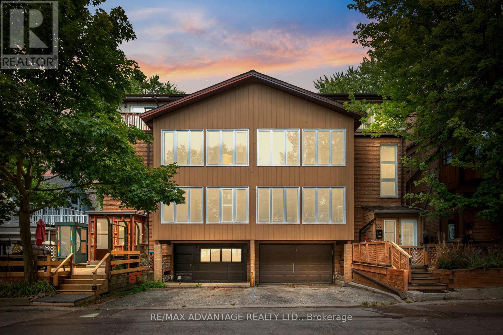 Property image for 108 HUBBARD BOULEVARD|Toronto (The Beaches), Ontario M4E1A6