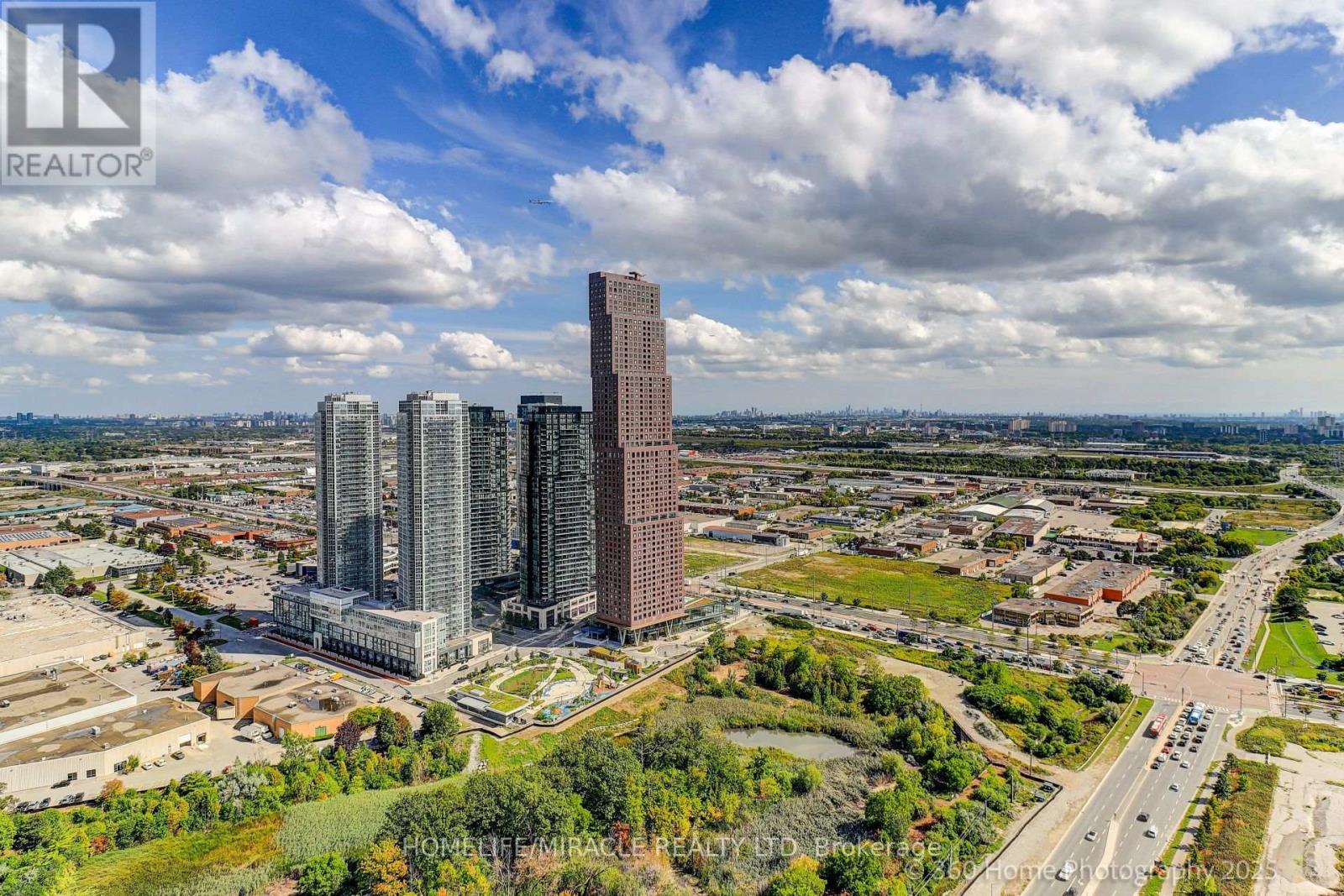 4202 - 7890 JANE STREET|Vaughan (Concord), Ontario L4K0K9