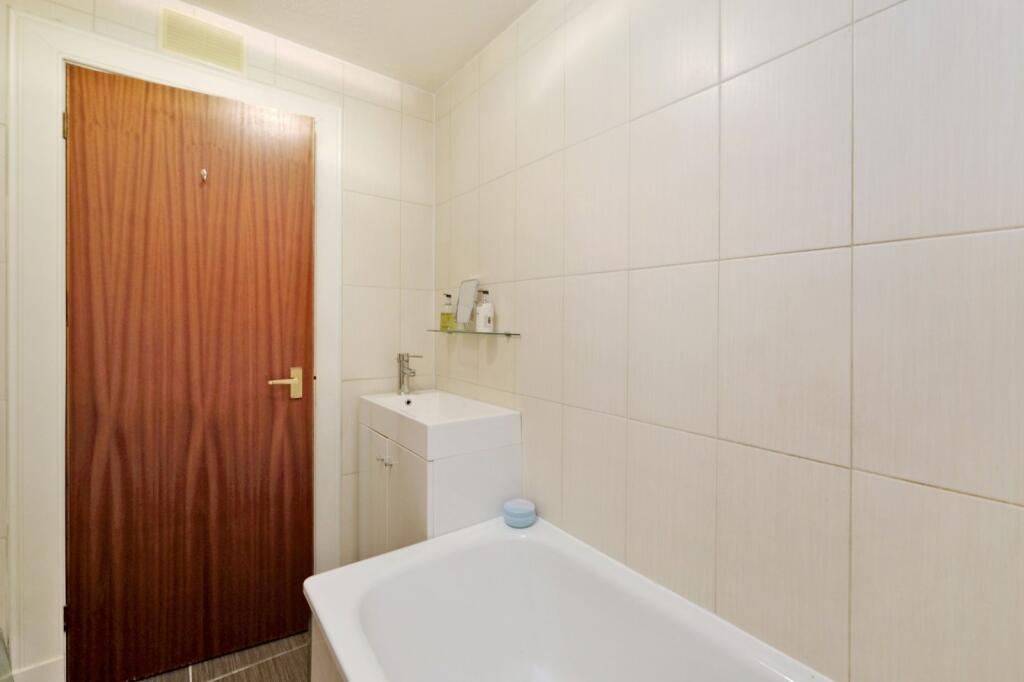 Additional image 11 of Hollybank Place, Aberdeen, AB11