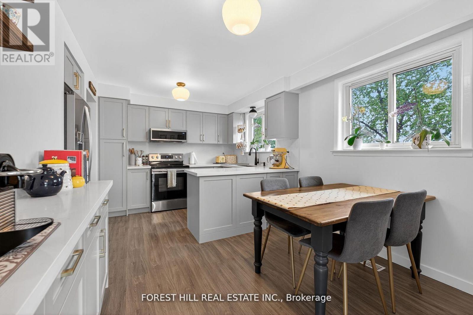 Property image for 100 ANDREW PARK|Vaughan (West Woodbridge), Ontario L4L1E9