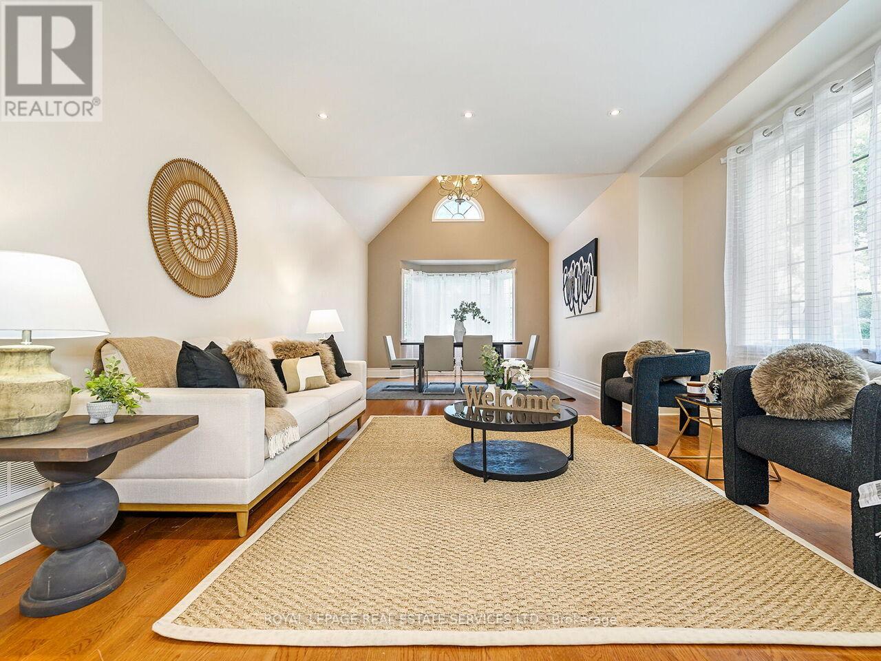 Property image for 37 MAYDOLPH ROAD|Toronto (Islington-City Centre West), Ontario M9B1V9