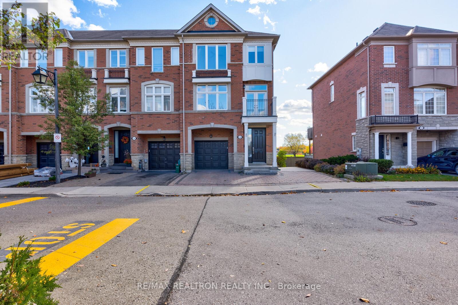 Property image for 136 VITTORIO DE LUCA DRIVE|Vaughan (East Woodbridge), Ontario L4L0A8