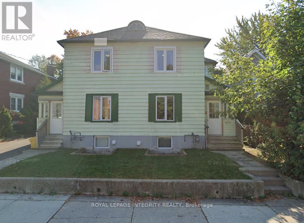 452-454 SUNNYSIDE AVENUE|Ottawa, Ontario K1S0S9