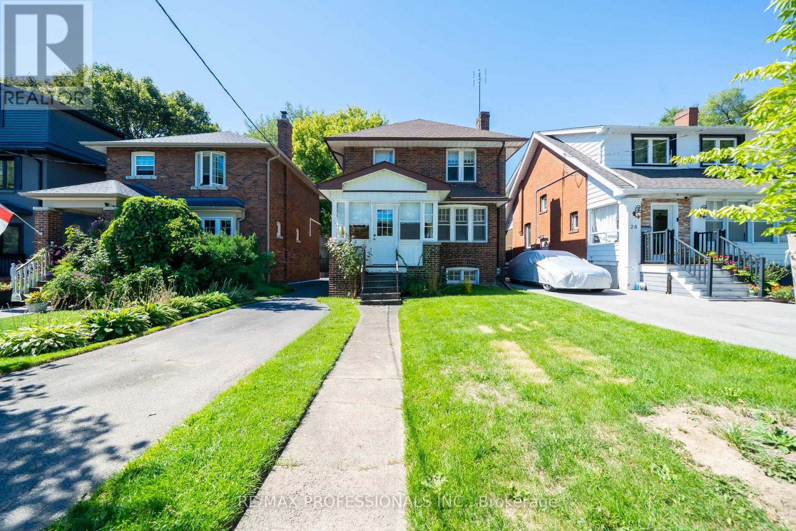 24 QUEENS AVENUE|Toronto (Mimico), Ontario M8V2N1