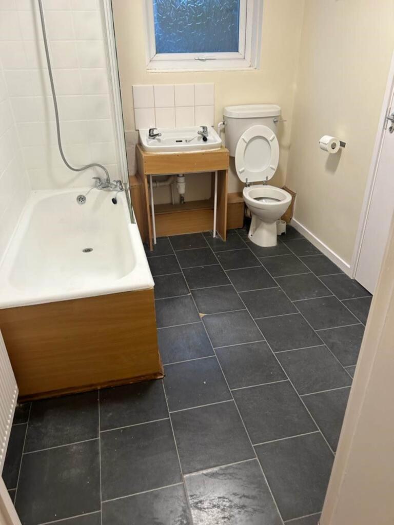 Additional image 9 of Downsfield, Hatfield