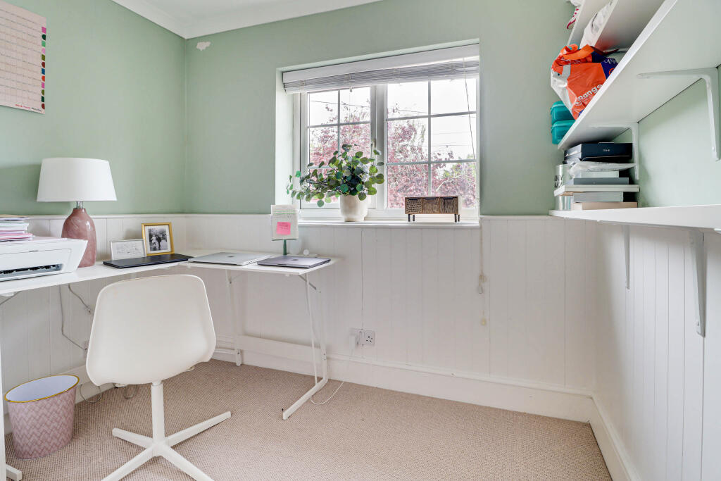 Additional image 12 of Thirlmere Drive, St. Albans, Hertfordshire, AL1