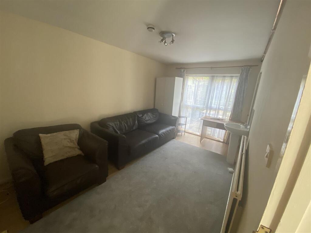 Additional image 4 of Northdown Road, Hatfield