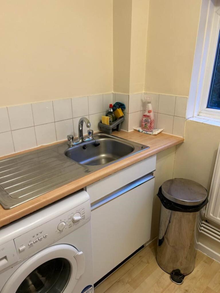 Additional image 15 of Downsfield, Hatfield