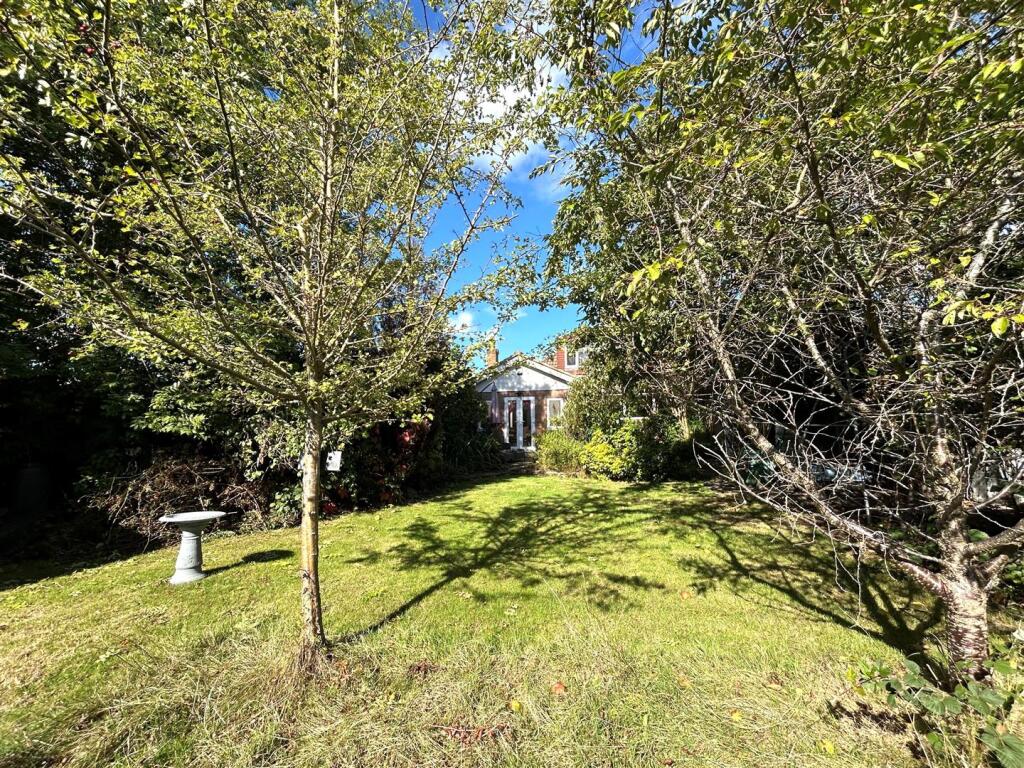 Additional image 16 of Bucknalls Drive, Bricket Wood, St. Albans
