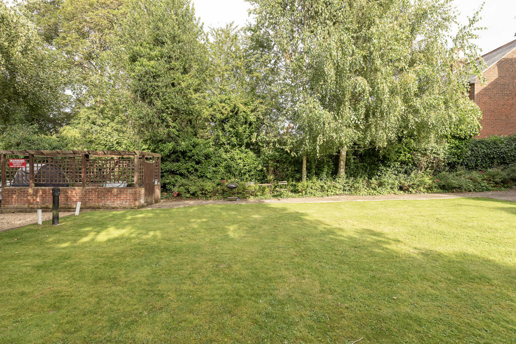 Additional image 12 of Grosvenor Road, St. Albans, Hertfordshire, AL1