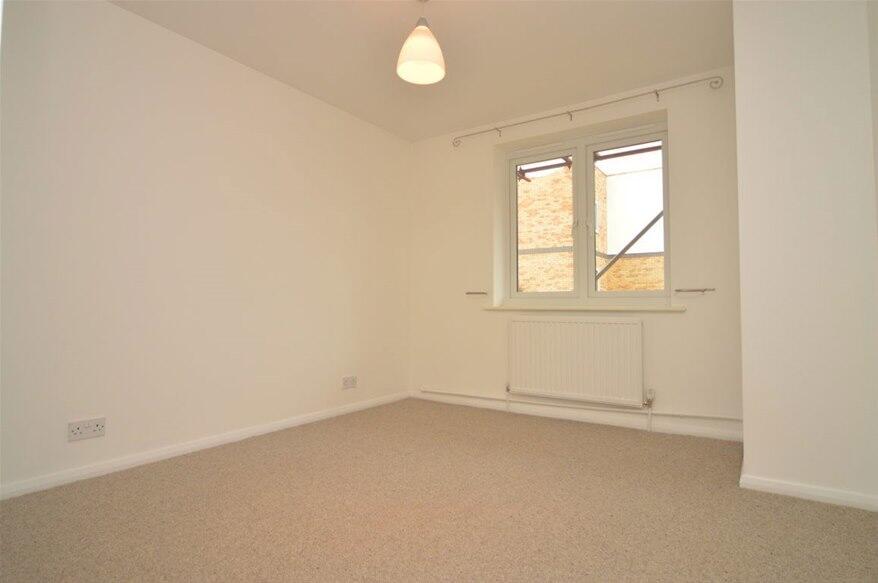 Additional image 5 of Park View Close, St Albans, AL1