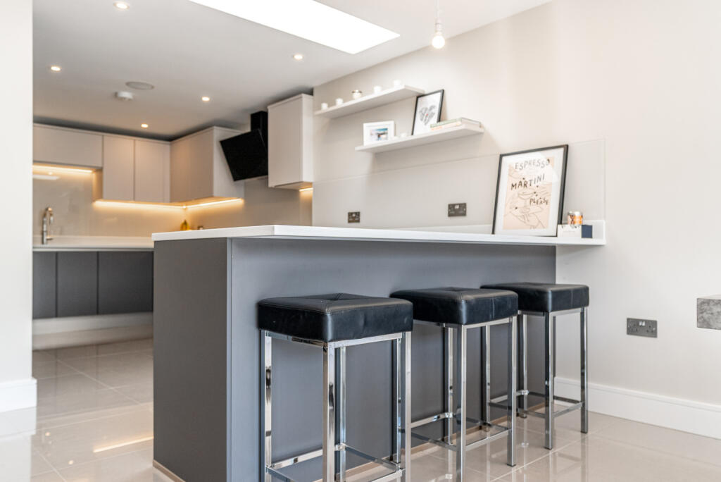 Additional image 8 of Hammers Gate, St. Albans, Hertfordshire, AL2