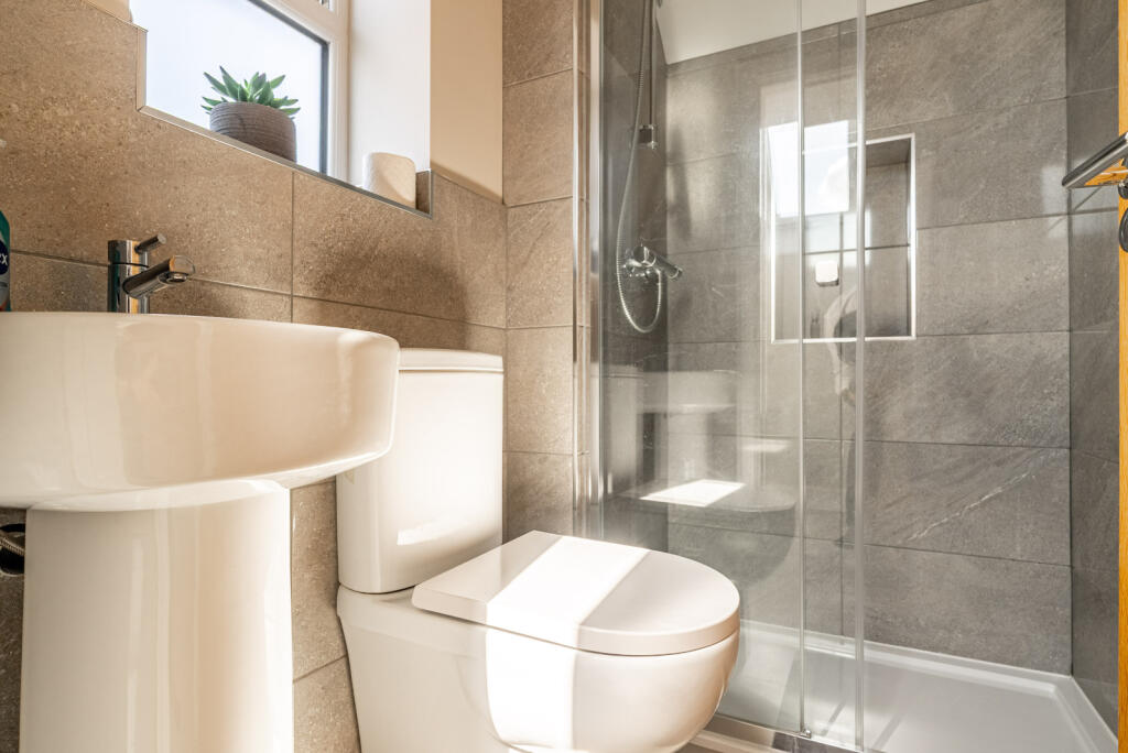 Additional image 21 of Hammers Gate, St. Albans, Hertfordshire, AL2