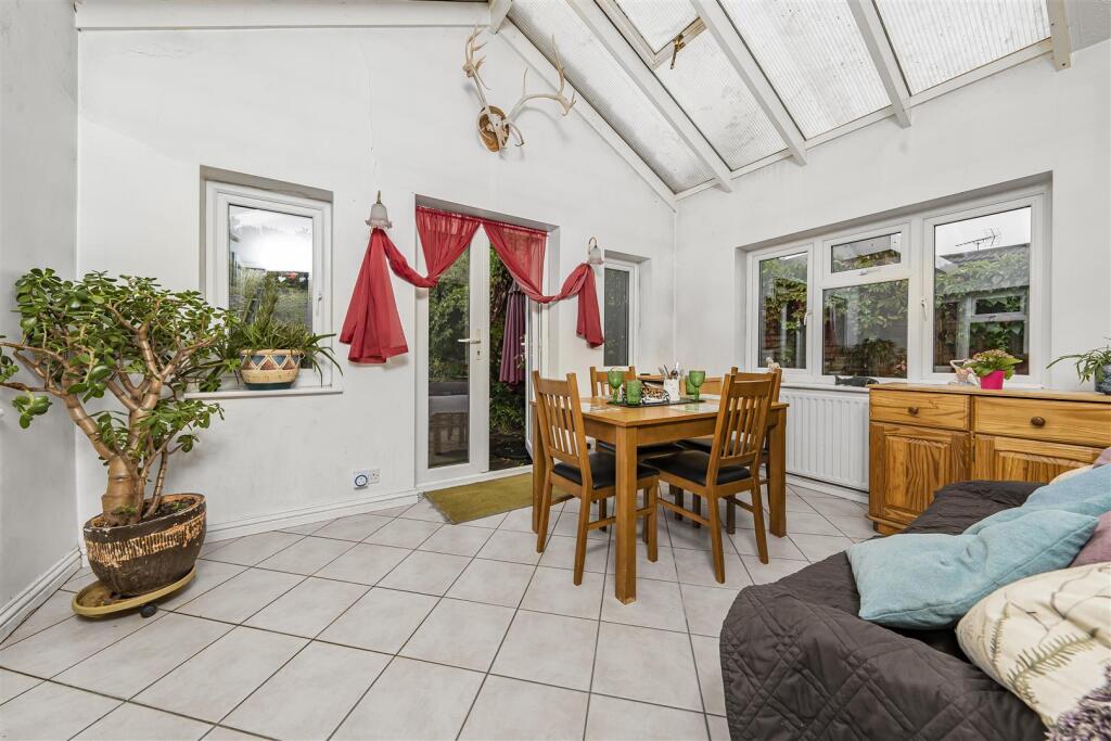Additional image 5 of Bucknalls Drive, Bricket Wood, St. Albans