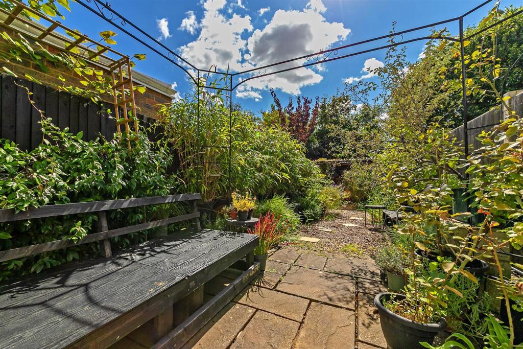 Additional image 9 of Puddingstone Drive, St. Albans