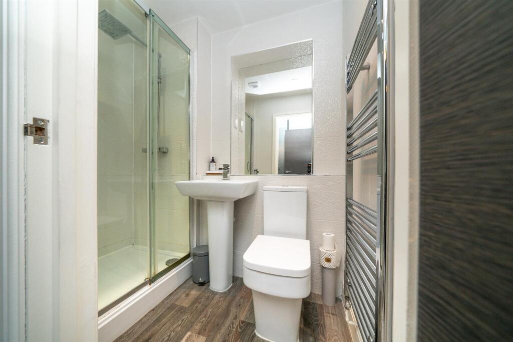 Additional image 17 of Woodland Court, Soothouse Spring, St. Albans