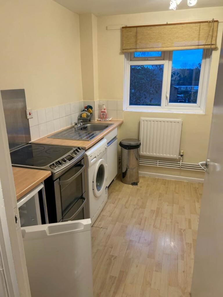 Additional image 14 of Downsfield, Hatfield