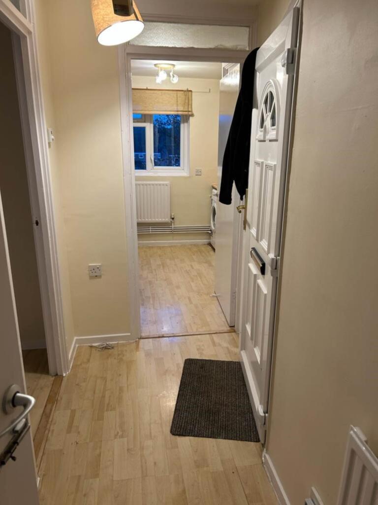 Additional image 12 of Downsfield, Hatfield