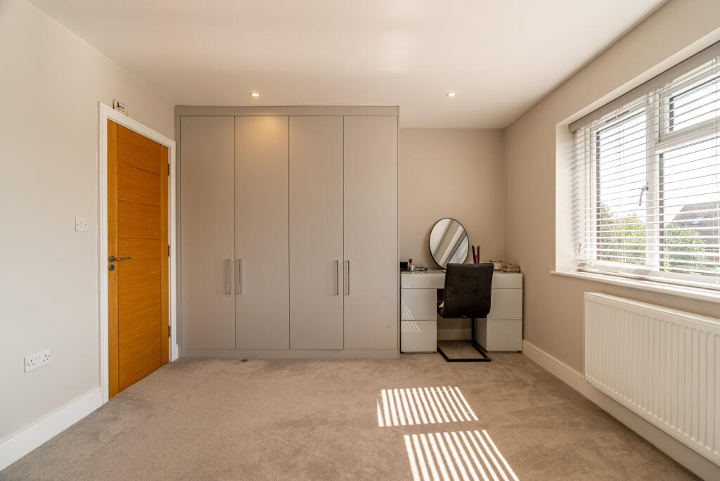 Additional image 16 of Hammers Gate, St. Albans, Hertfordshire, AL2