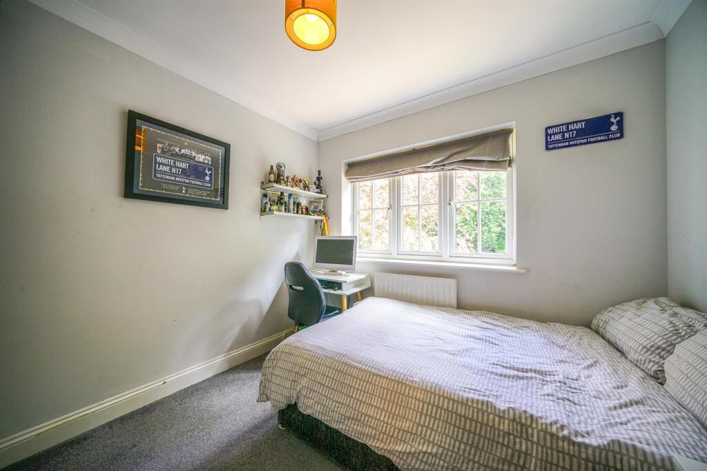 Additional image 18 of St. Andrews Drive, St. Albans